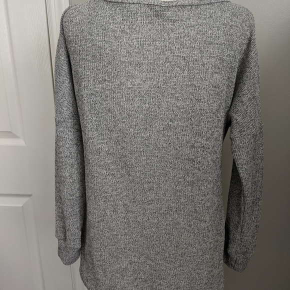 Off shoulder waffle tee - Picture 5 of 8